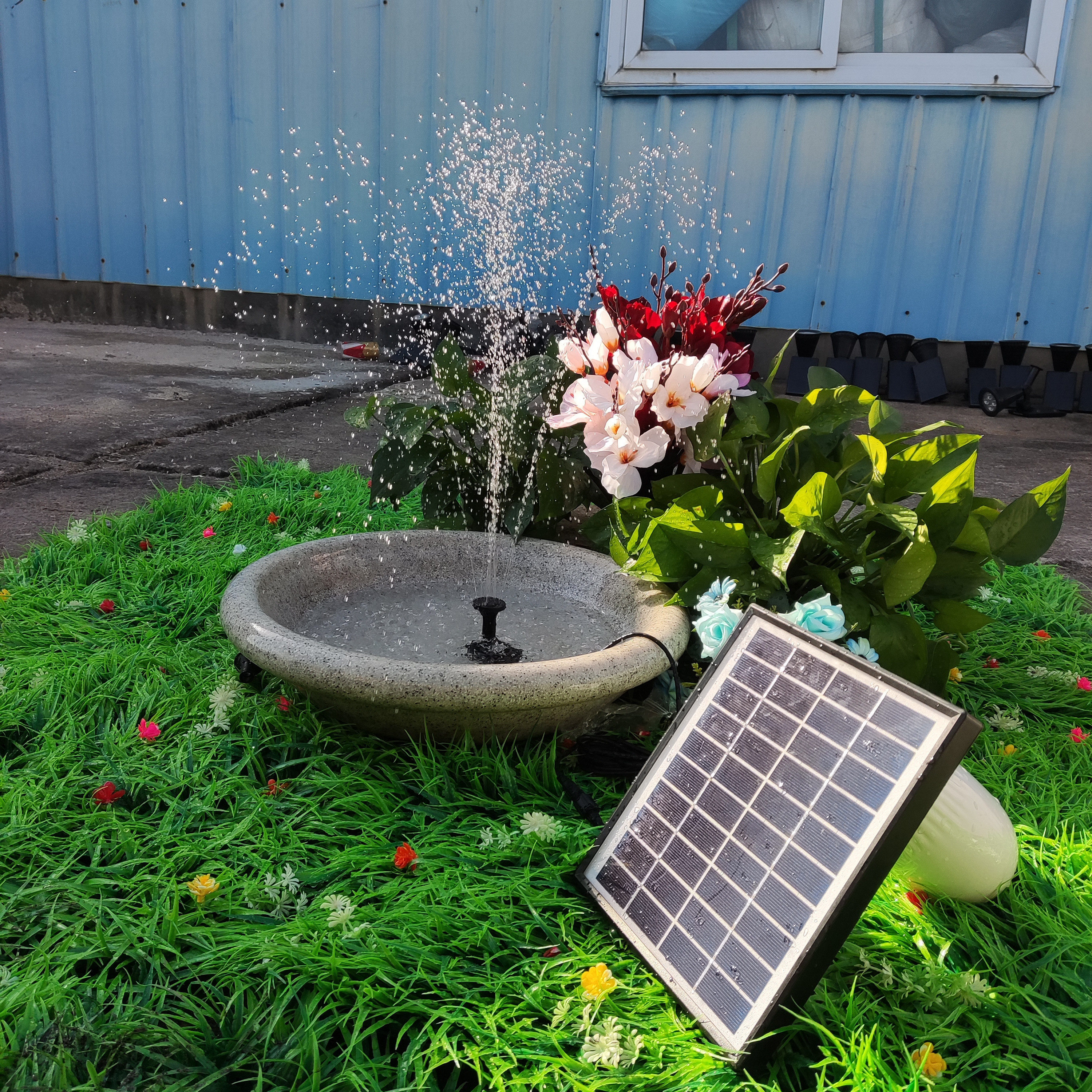 Solar Fountain, Solar Powered  - Solar Water Pump avis et prix